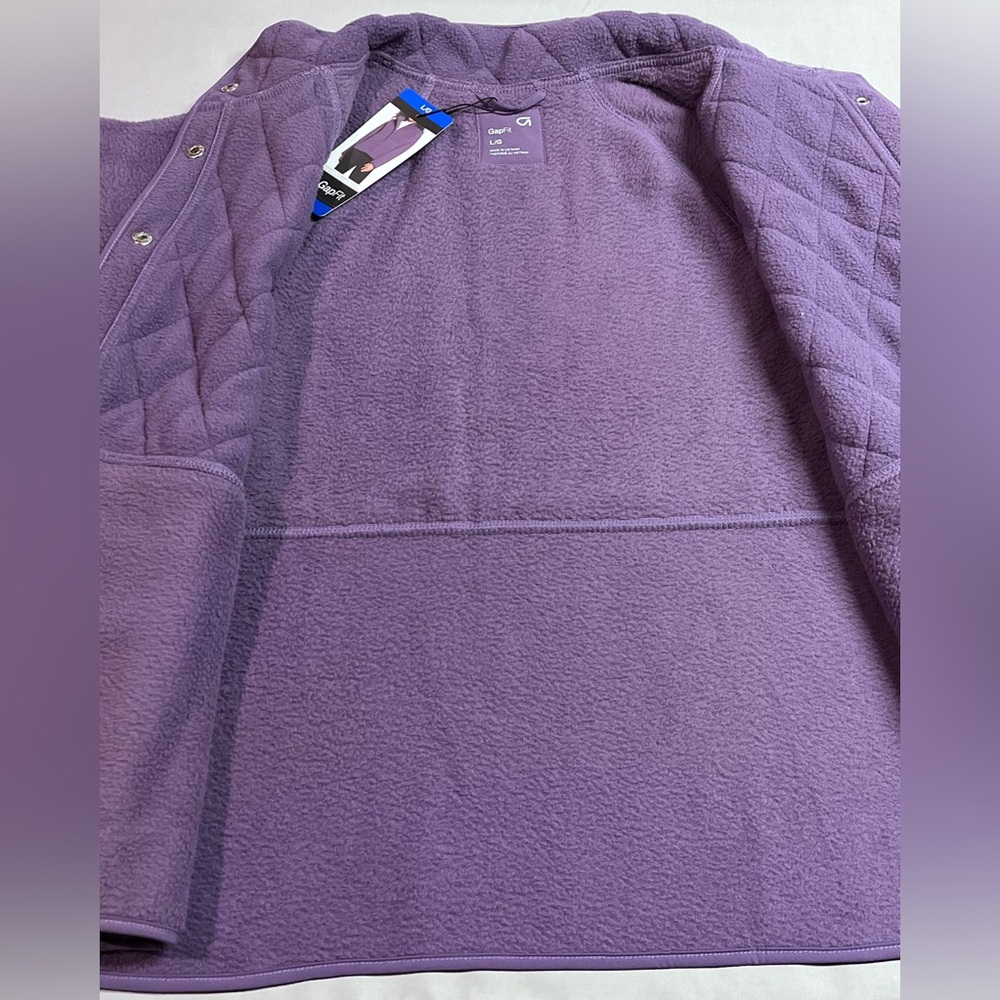 GapFit Women's Fleece Sherpa Purple Jacket NWT - Picture 5 of 5